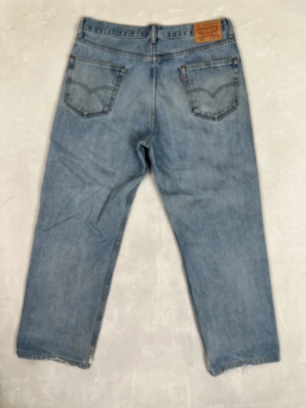 Vintage Levi’s 550 Denim Jeans Size 36x29 Medium Wash Distress Y2K Altered